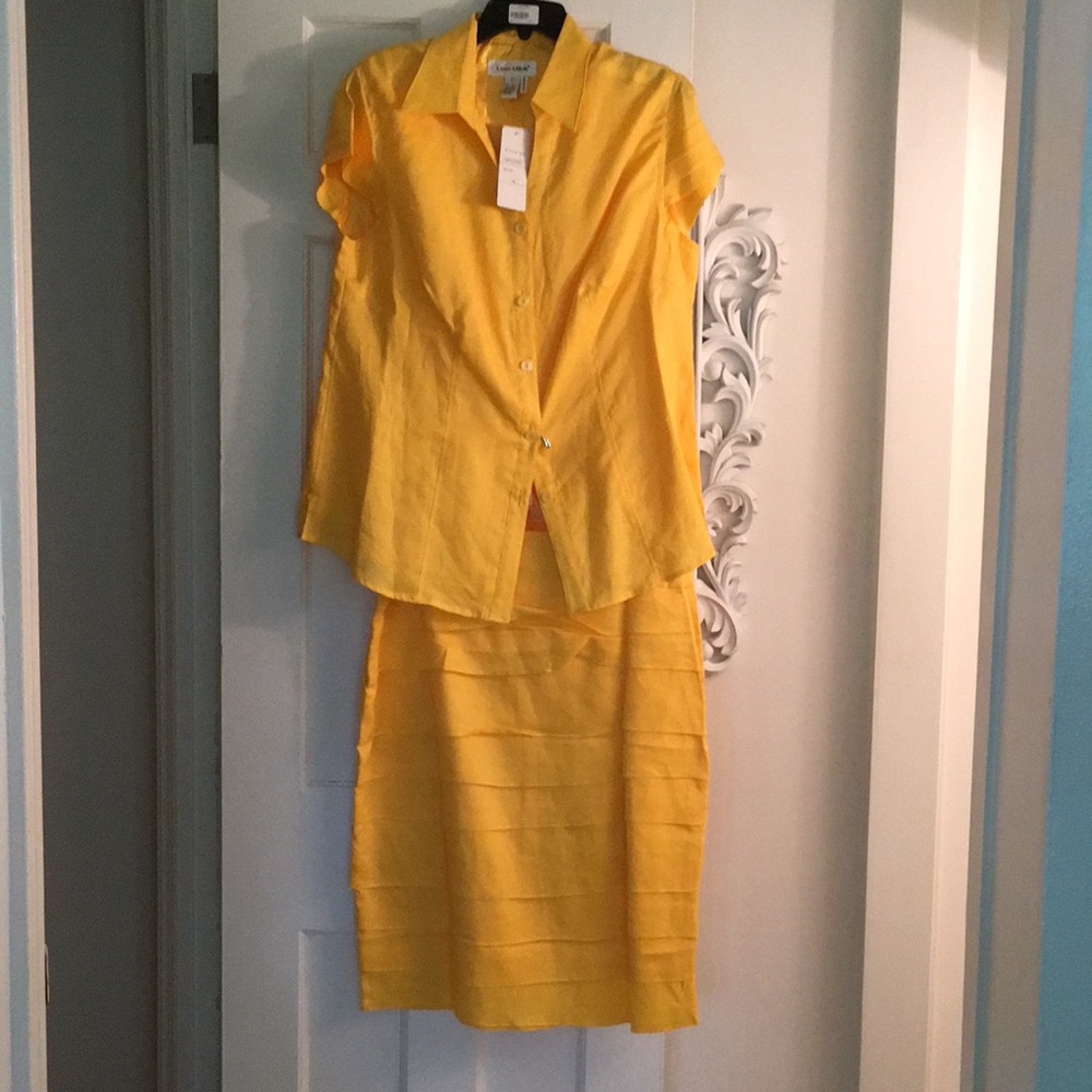 Lenin two-piece new never worn